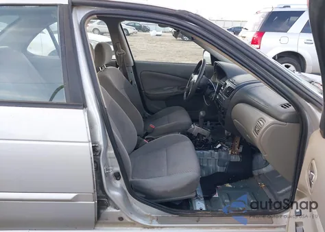 2005 Nissan Sentra 1.8S z USA, uszkodzony, nr VIN 3N1CB51DX5L556965